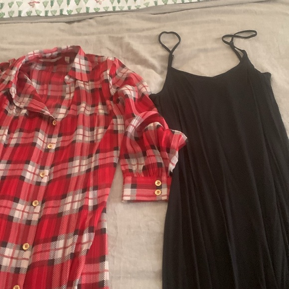 Dress - Picture 3 of 3